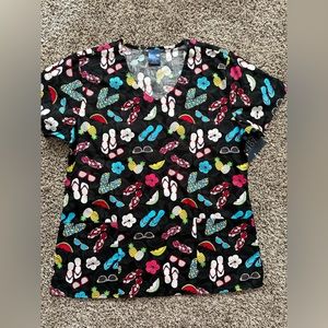 Zoe + Chloe. Women’s scrub top. Size medium